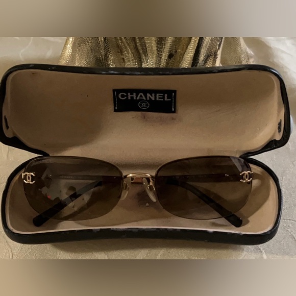 Chanel Sunglasses - Picture 15 of 16